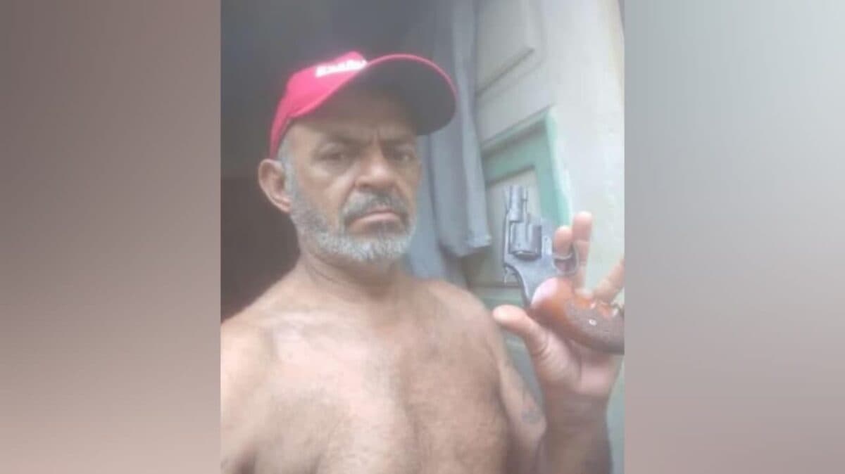 Homem que matou ex-esposa na frente de hospital é condenado a mais de 18 anos de prisão por feminicídio