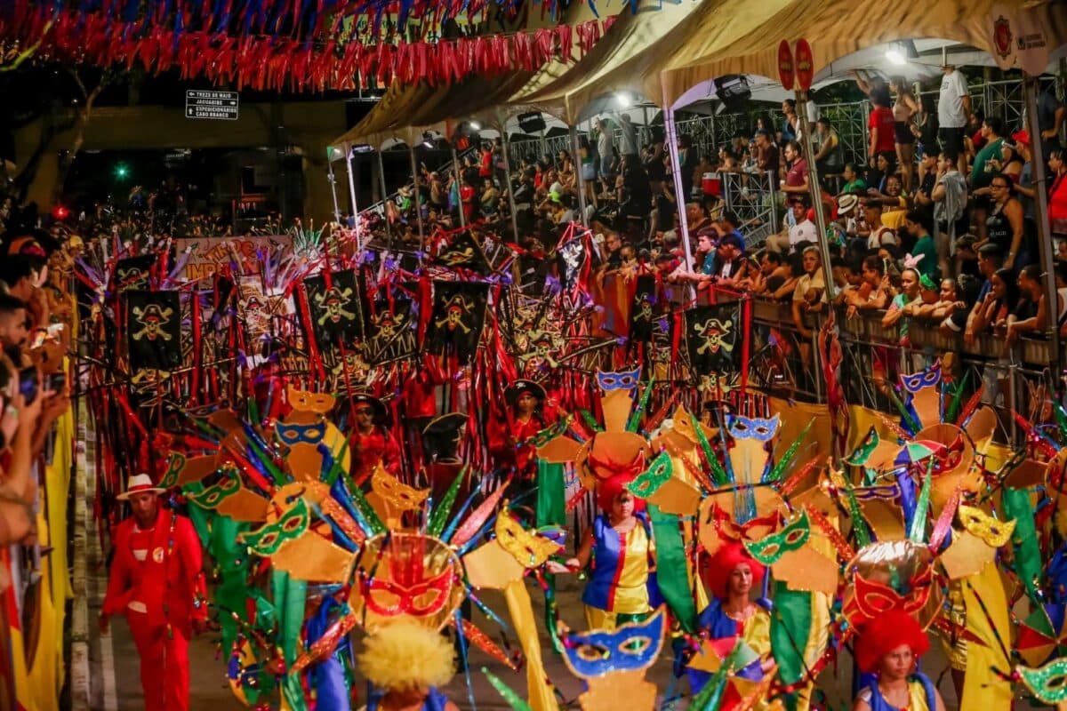 Escolas de Samba desfilam no Carnaval Tradição de João Pessoa neste domingo; confira programação