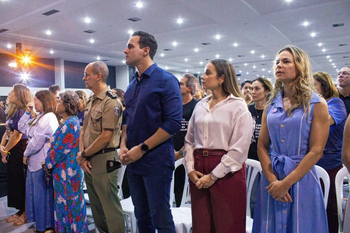 Lucas Ribeiro participa do encerramento do Crescer em Campina Grande com público recorde