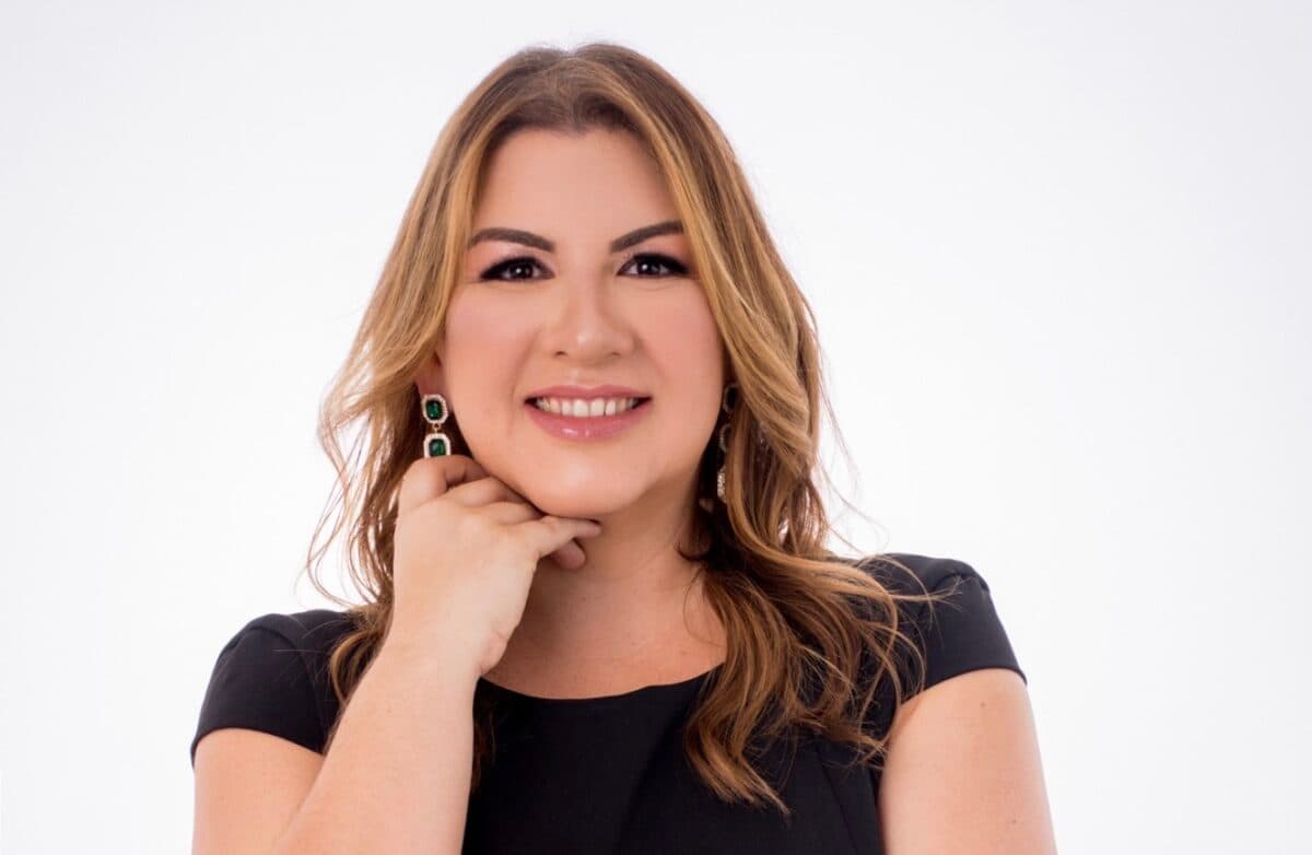 Escritora paraibana Carol Rangel ingressa na Academia Brasileira de História e Literatura