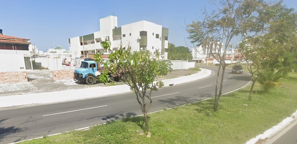 Tráfego de veículos é liberado no Aeroclube nesta terça-feira após registros de engarrafamento devido a obra