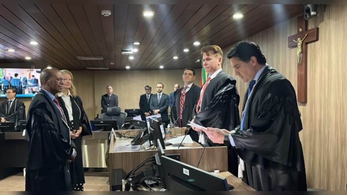 TRE-PB elege desembargadores Márcio Murilo e João Benedito como presidente e vice que conduzirão Eleições 2026