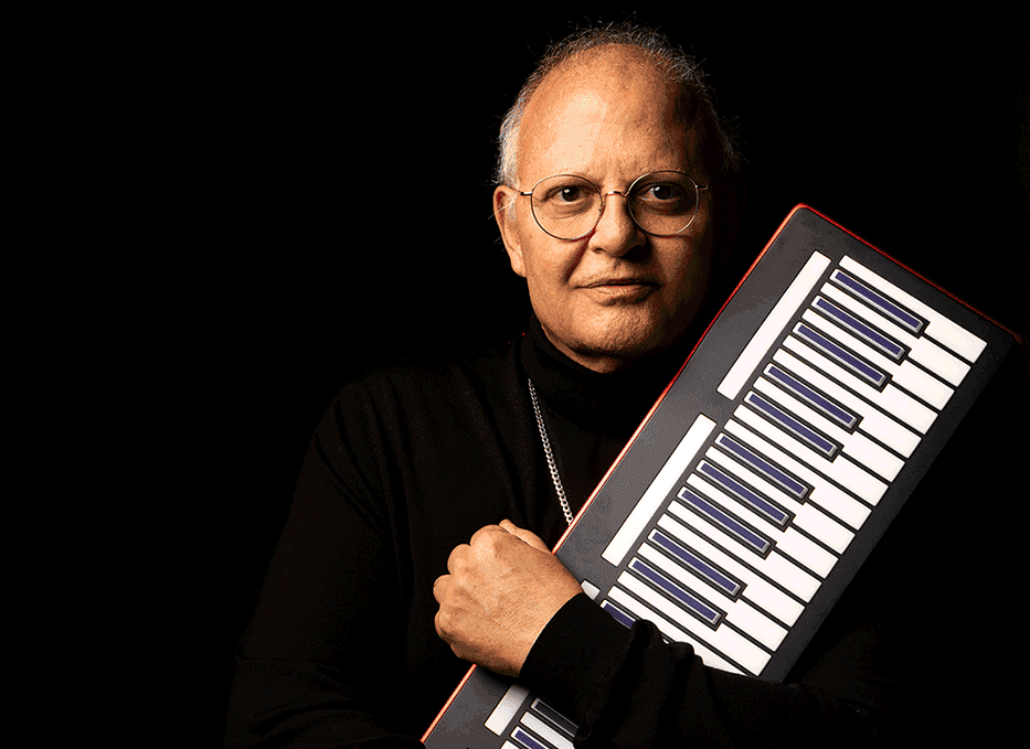 Cantor Guilherme Arantes traz turnê '50 Anos-Luz' a João Pessoa