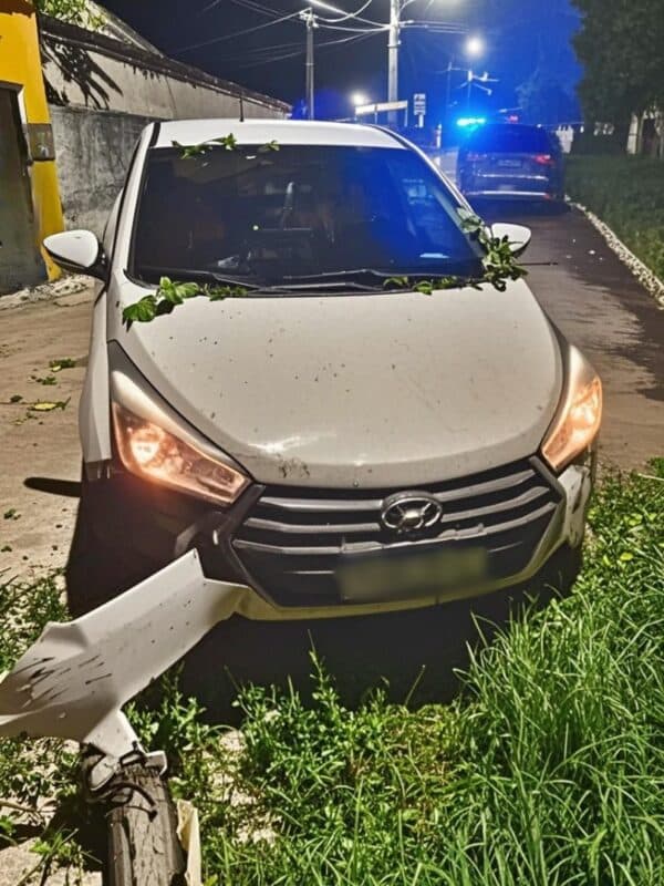 PRF apreende veículo irregular e detém suspeito após perseguição em Alhandra