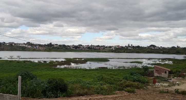 Ministério Público dá 60 dias para que estado e prefeitura de Cuité resolvam despejo de esgotos em Lagoa na cidade