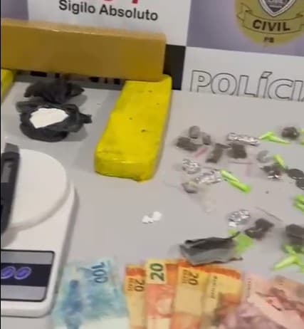 Polícia Civil realiza apreensão de drogas e prende mulher em Campina Grande