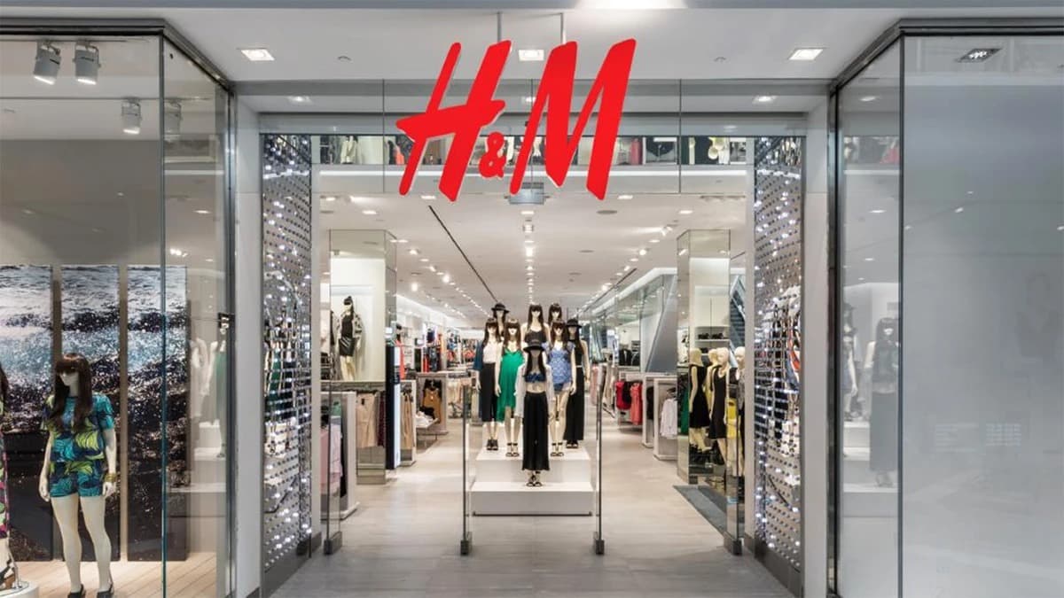 H&M abre 1ª loja com escala 5x2 para reduzir saída de funcionários no Brasil
