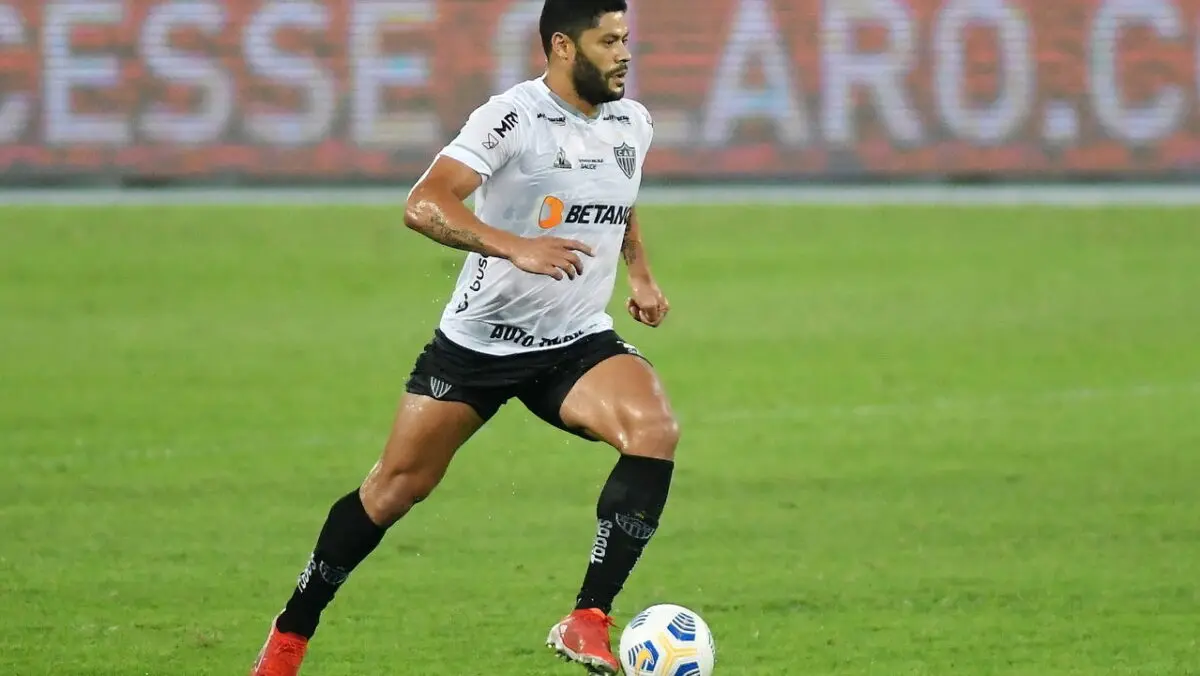 Paraibano Hulk deve deixar o Atlético-MG e retoma negociações com Fluminense