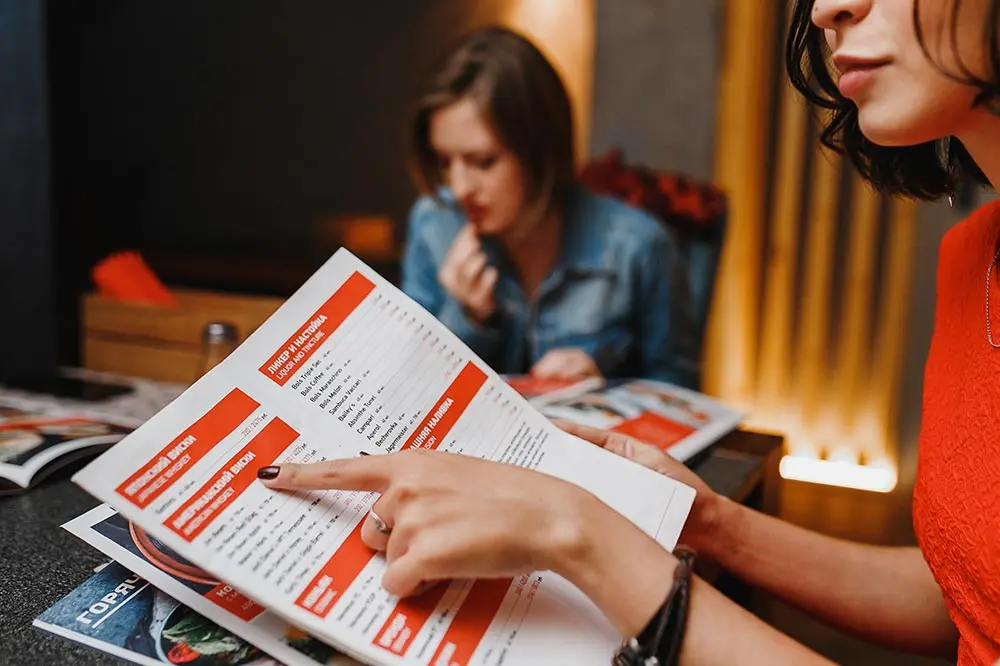 Entra em vigor na Paraíba lei que assegura cardápios com pictogramas em bares e restaurantes para pessoas com TEA