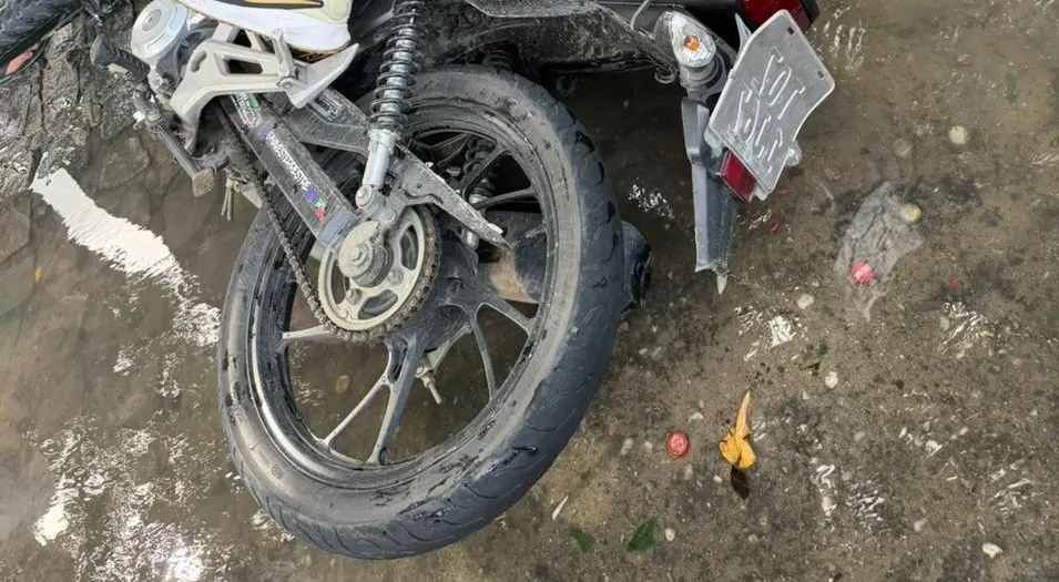 Tentativa de assalto termina com bandido morto e policial e mais dois homens baleados, na Praça da Paz