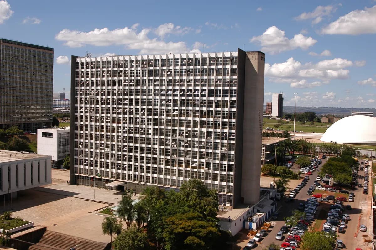 Militares do Exército viram réus por trote “chá de manta” em quartel