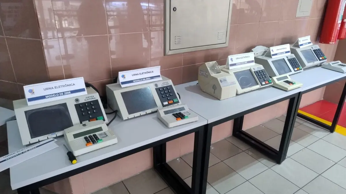 TRE-PB comemora 30 anos da urna eletrônica, relembra desafios e juiz crava: "nunca se provou uma fraude"