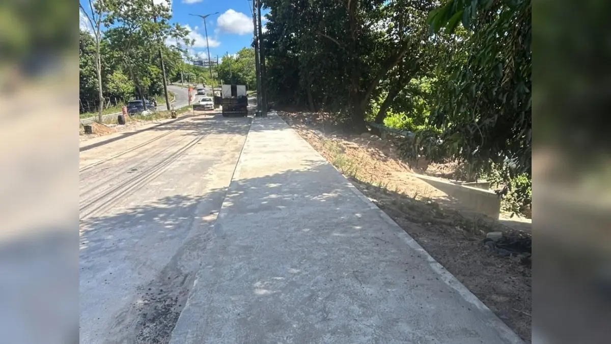 Obra de restauração da pista da ladeira de Timbó é finalizada e faixa de trânsito é liberada