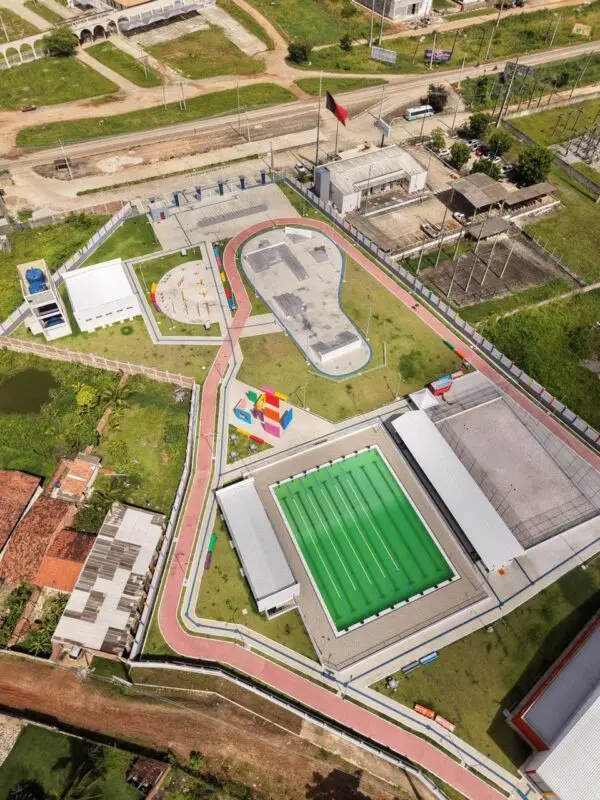 Camila Toscano questiona Governo sobre manutenção da Vila Olímpica de Guarabira: “a piscina está verde”