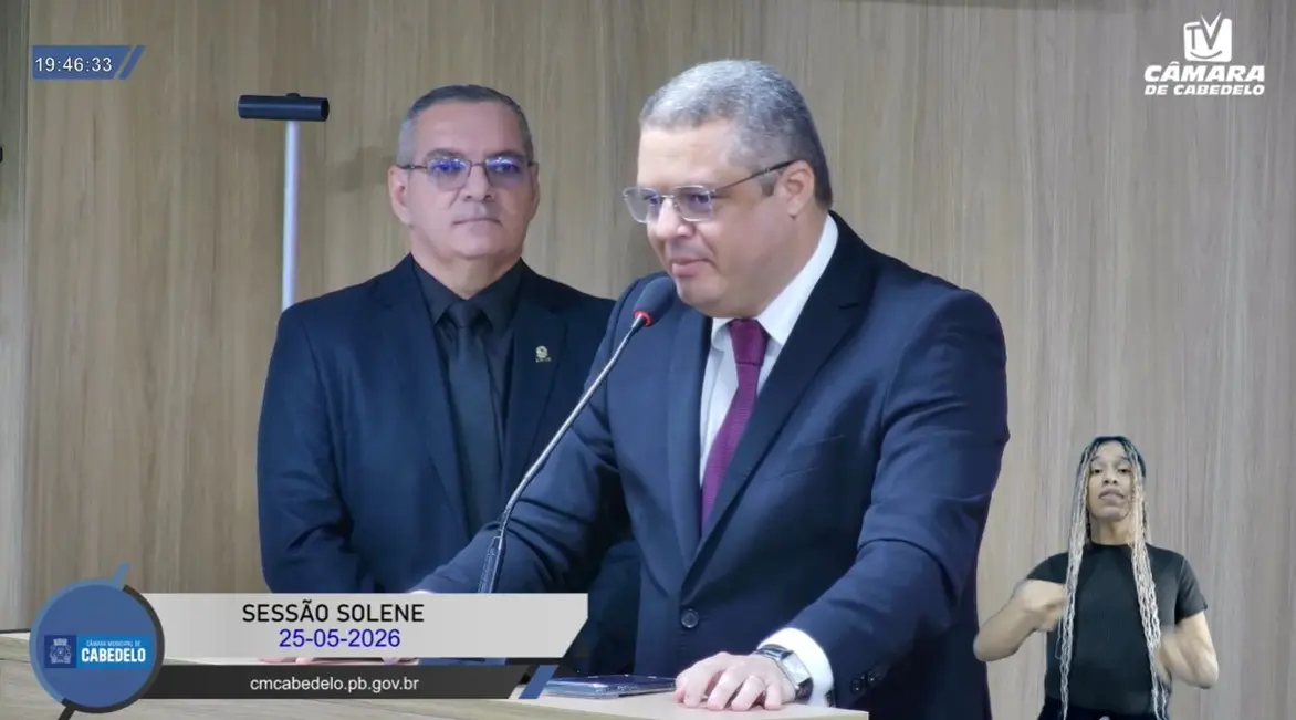 Edvaldo Neto agradece povo de Cabedelo, diz que confia na Justiça e na gestão de Evilásio: 'Tudo acontece no tempo certo'