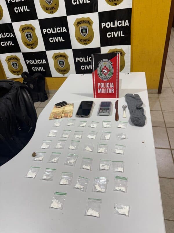 Homem é preso em Catolé do Rocha com 26 porções de cocaína pronta para venda e balança de precisão