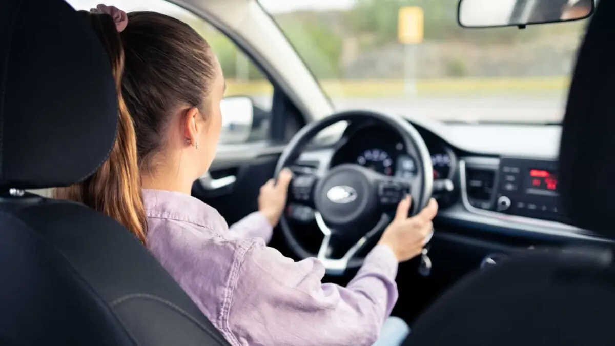 Nova lei garante que passageiras possam escolher motoristas mulheres em corridas por aplicativo na Paraíba