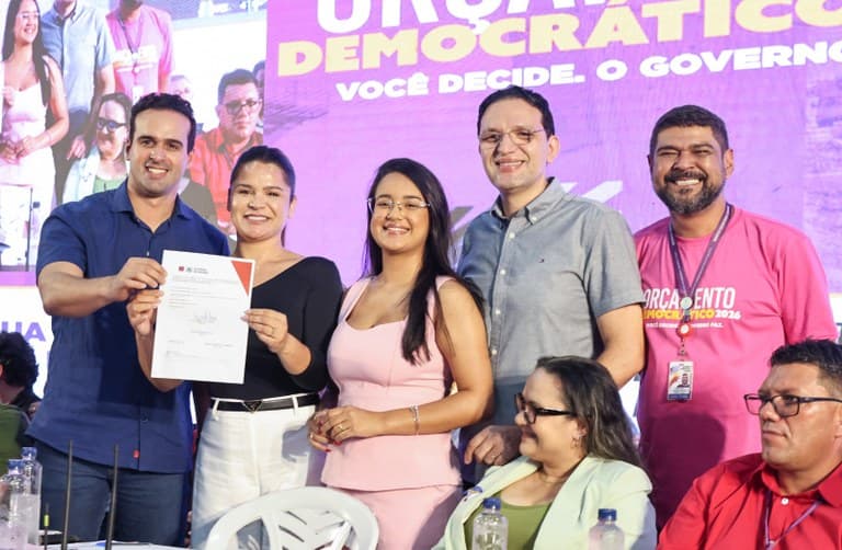 Lucas Ribeiro anuncia R$ 193,9 milhões em investimentos para região do Curimataú durante ODE em Cuité