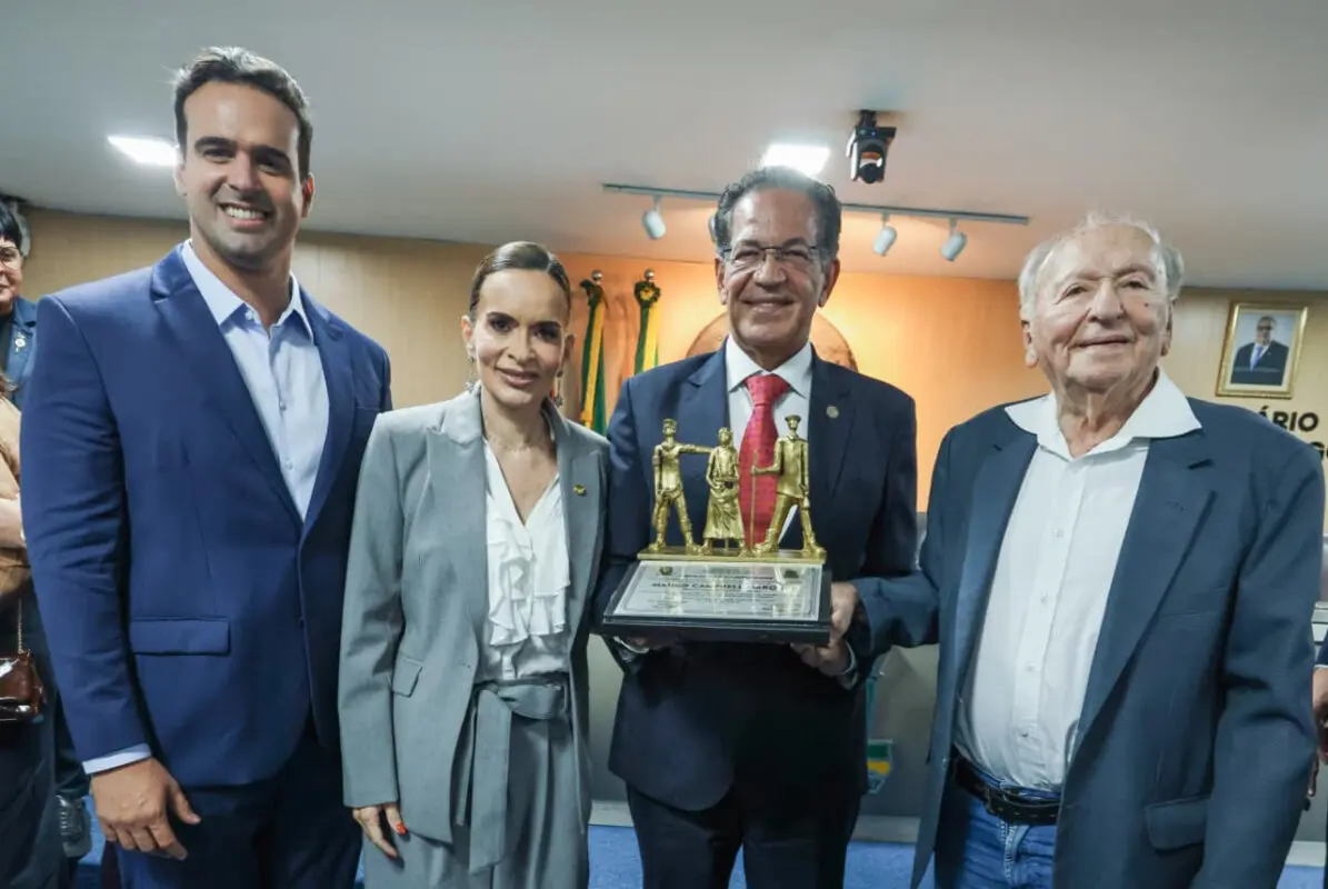Governador Lucas entrega de cidadania campinense ao ministro do STJ Mauro Campbell