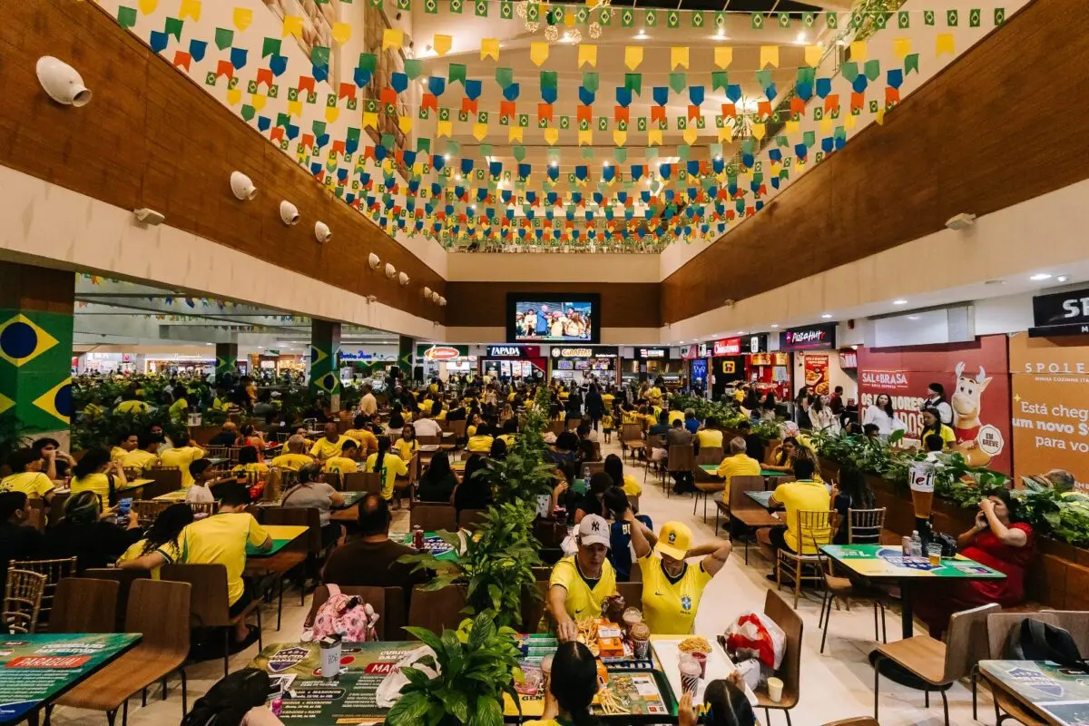 Manaíra e Mangabeira Shopping transmitem Brasil x Haiti nesta sexta-feira com praça de alimentação em horário estendido