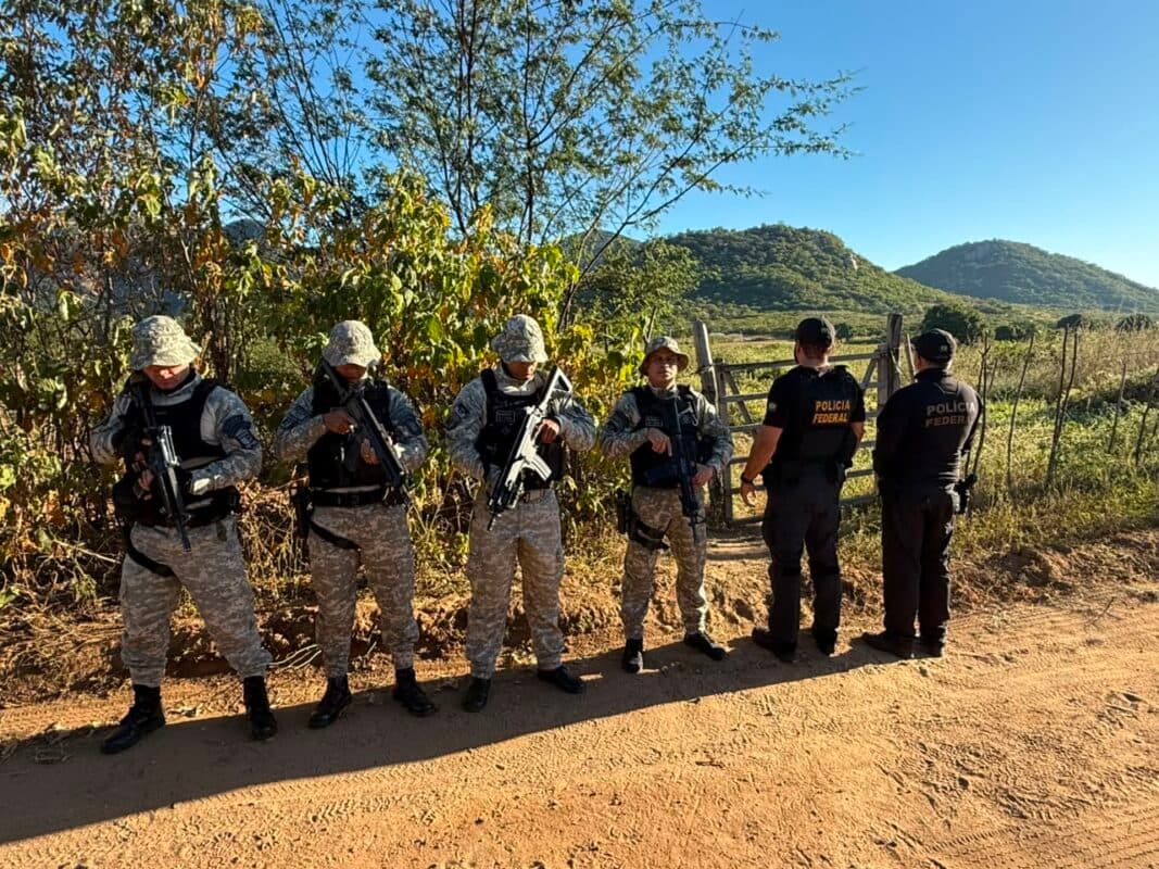 Operação mira organização criminosa que comandava crimes de dentro de presídios na Paraíba