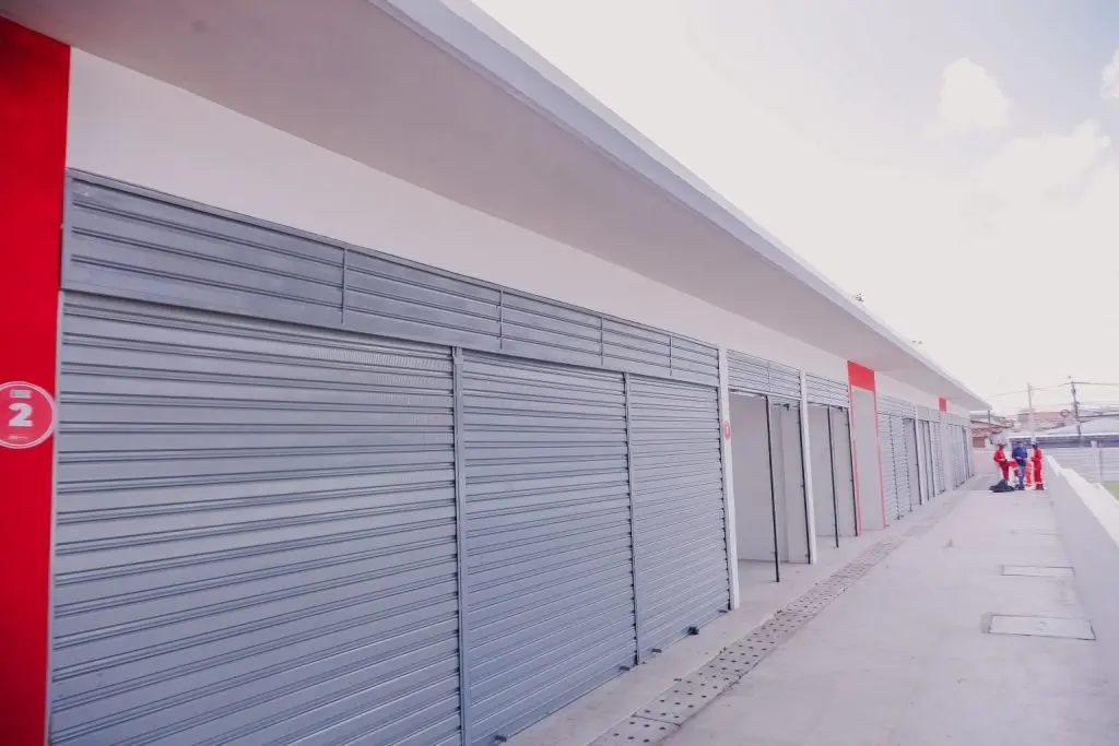 Léo Bezerra prevê entrega do novo Mercado do Valentina para agosto