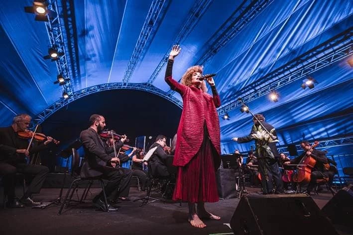 Concerto com Vanessa da Mata e Orquestra Sinfônica comemora aniversário de João Pessoa nesta quarta-feira