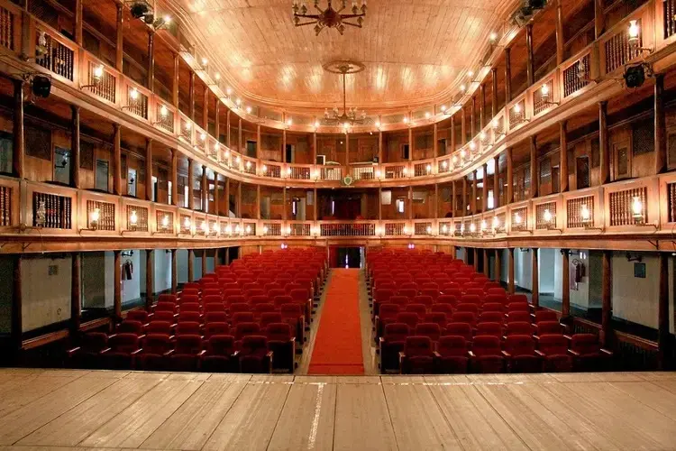 Agosto das Letras presta homenagem ao poeta Lúcio Lins no teatro Santa Rosa nesta sexta-feira, em João Pessoa