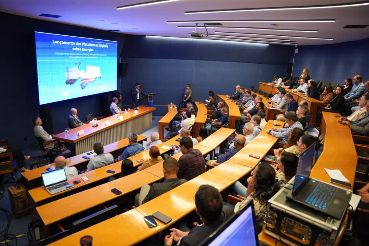 Governo, indústria e universidades firmam protocolo de transição energética na Paraíba