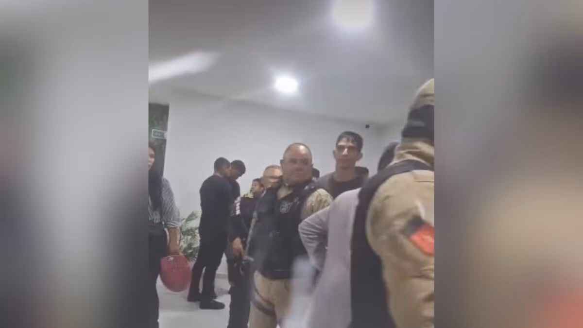 Câmara de Bayeux tem briga generalizada com trocas de agressões em votação de créditos