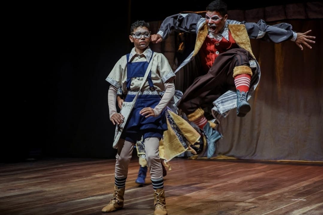 Pinóquio protagoniza musical infantil no Teatro Paulo Pontes, em João Pessoa