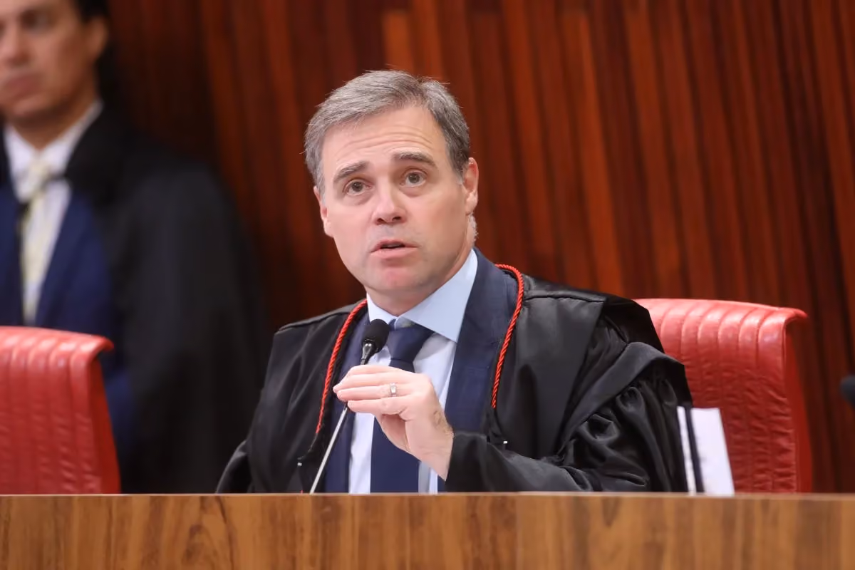 Mendonça derruba sigilo de pagamentos de Vorcaro e banco Master