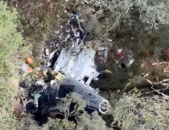 Destroços do helicóptero que transportava Rick são encontrados com cinco corpos na Serra de Santa Catarina