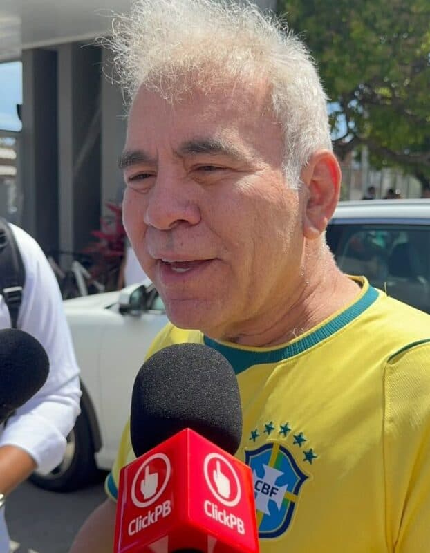 Marcelo Queiroga vota acompanhado de Efraim Filho em João Pessoa: "fizemos uma boa campanha"