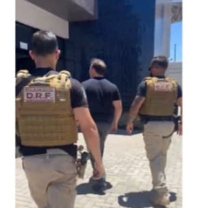 Eleitor filma, compartilha voto e é conduzido à delegacia durante votação em Patos
