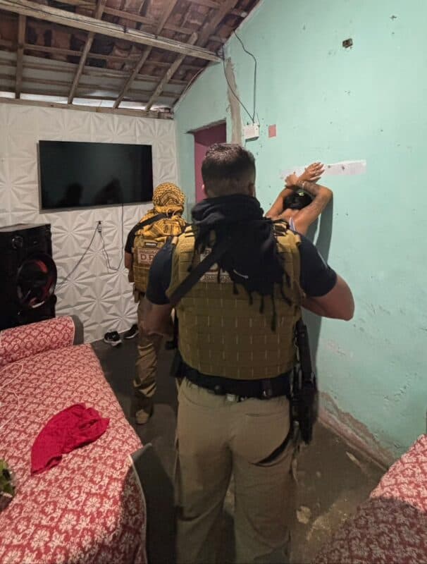 Operação cumpre 21 mandados de prisão e bloqueia R$ 15 milhões de organização criminosa em 4 cidades da Paraíba