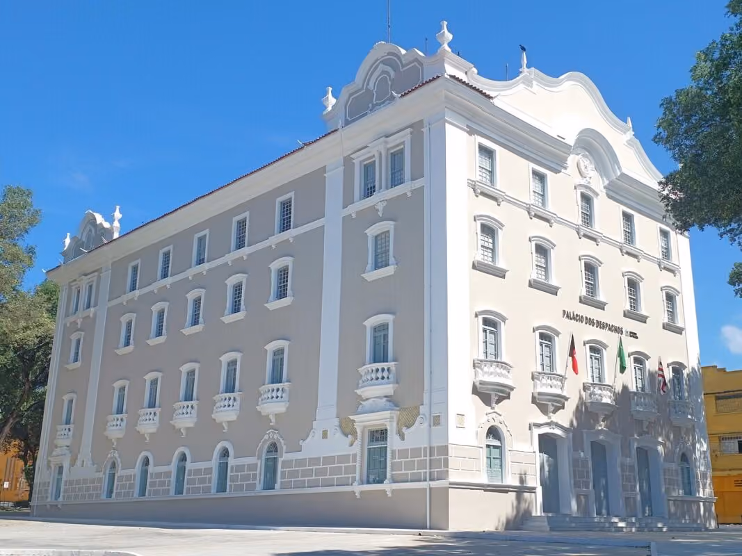 Governador Lucas Ribeiro transfere ponto facultativo do Dia do Servidor na Paraíba e antecipa salários