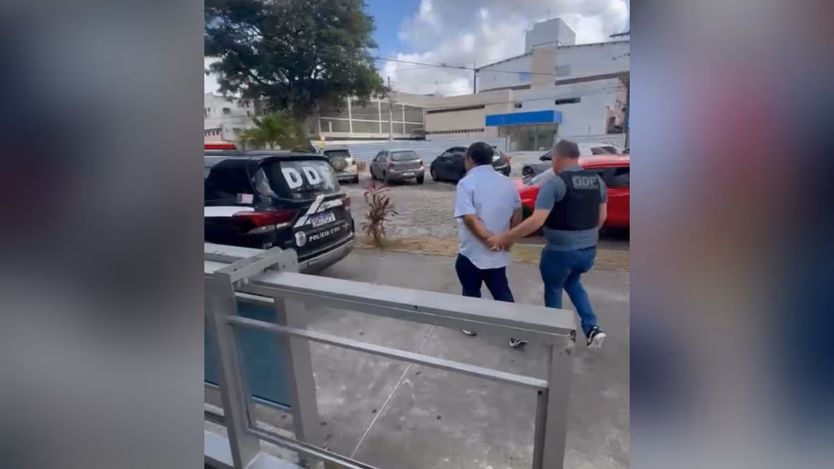 Suspeito é preso ao tentar transferir terreno de R$ 200 mil com documentos falsificados em João Pessoa