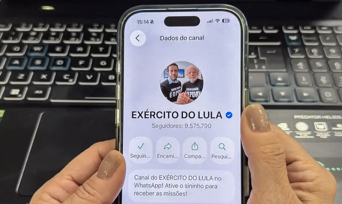 Ministro do TSE barra suspensão do canal Exército do Lula