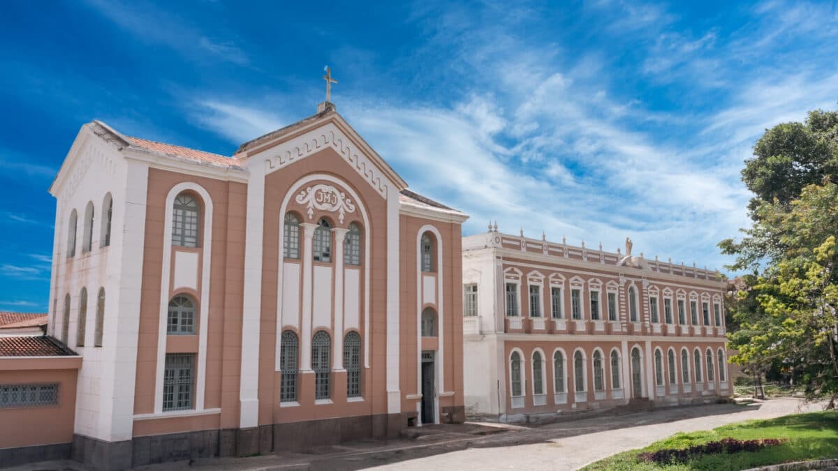 População pode visitar réplica do computador quântico no Centro Histórico de João Pessoa