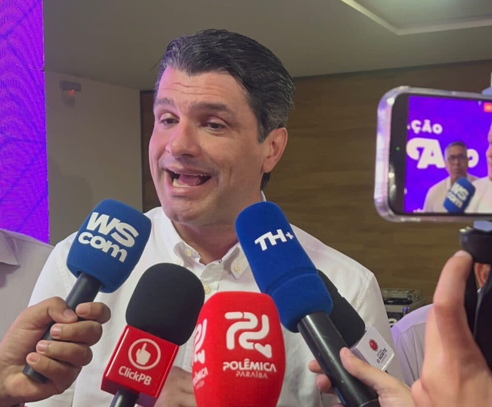 Leo Bezerra revela conversas com vereadores e diz que próximo presidente da Câmara de João Pessoa será quem tiver a maioria da bancada