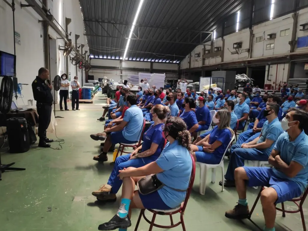 TST mantém multa de R$ 300 mil à Ortobom por falta de mulheres na chefia