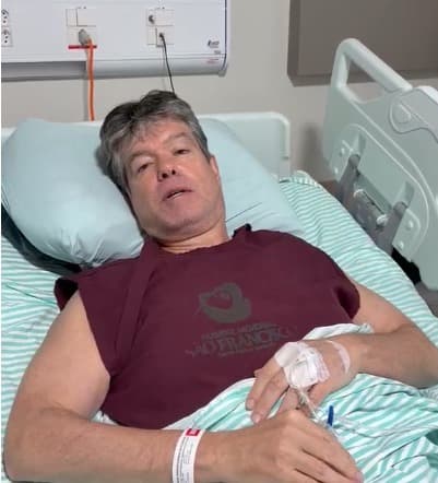 Após dores na coluna, deputado Ruy Carneiro é internado, passa por procedimento e suspende agenda