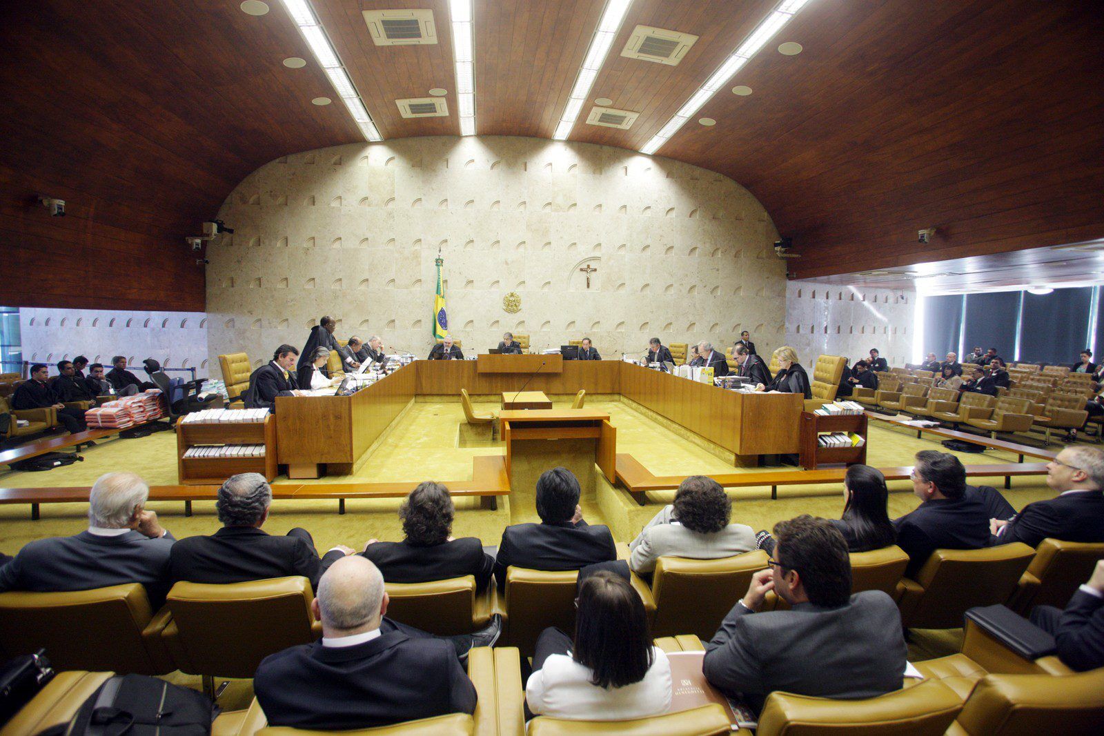 STF tem empate e divergência de ideias em julgamento sobre "revisão da vida toda" das aposentadorias STF tem empate e divergência de ideias em julgamento sobre "revisão da vida toda" das aposentadorias