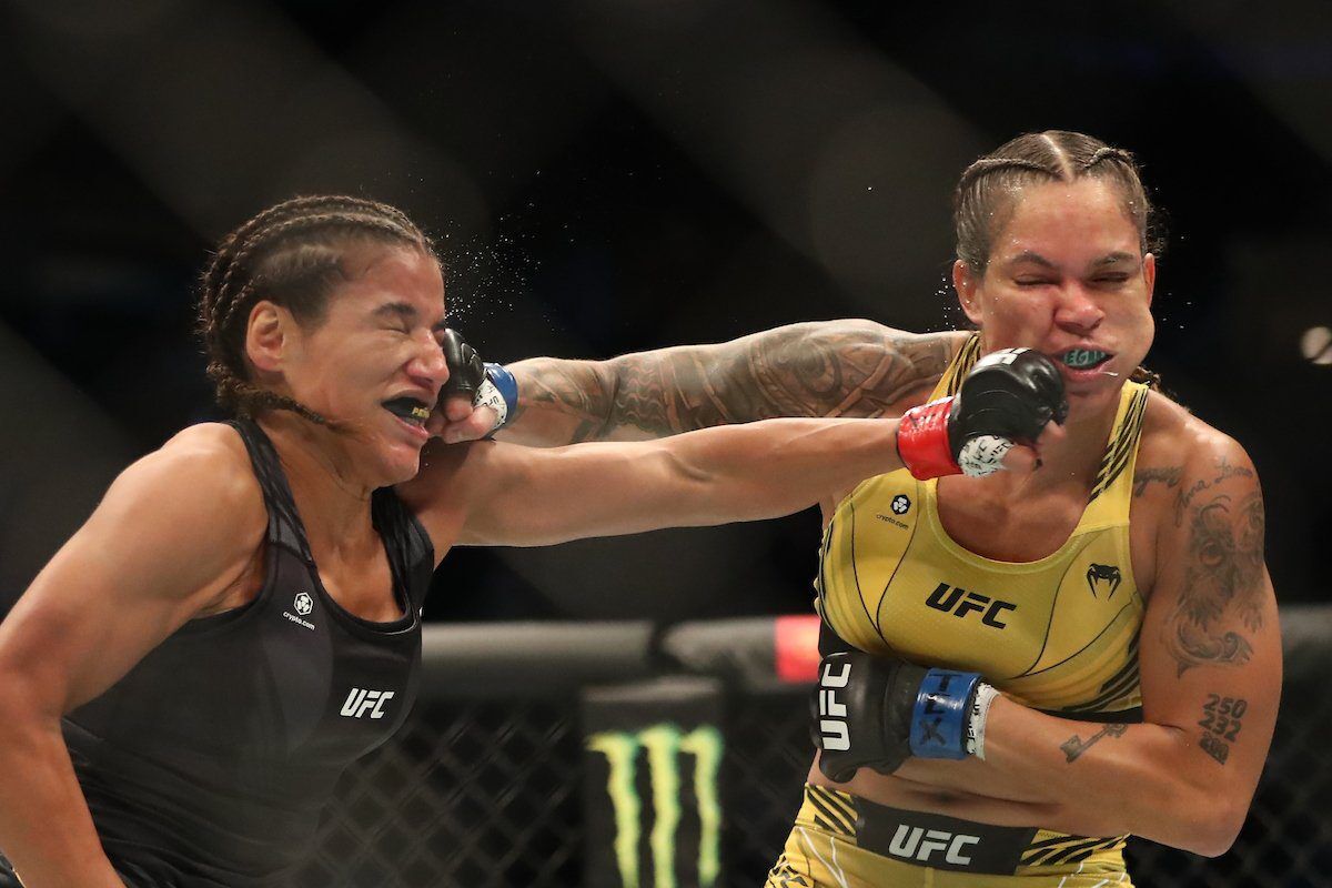 Julianna Peña desafia Amanda Nunes a trilogia: "Não vou errar" Julianna Peña desafia Amanda Nunes a trilogia: "Não vou errar"