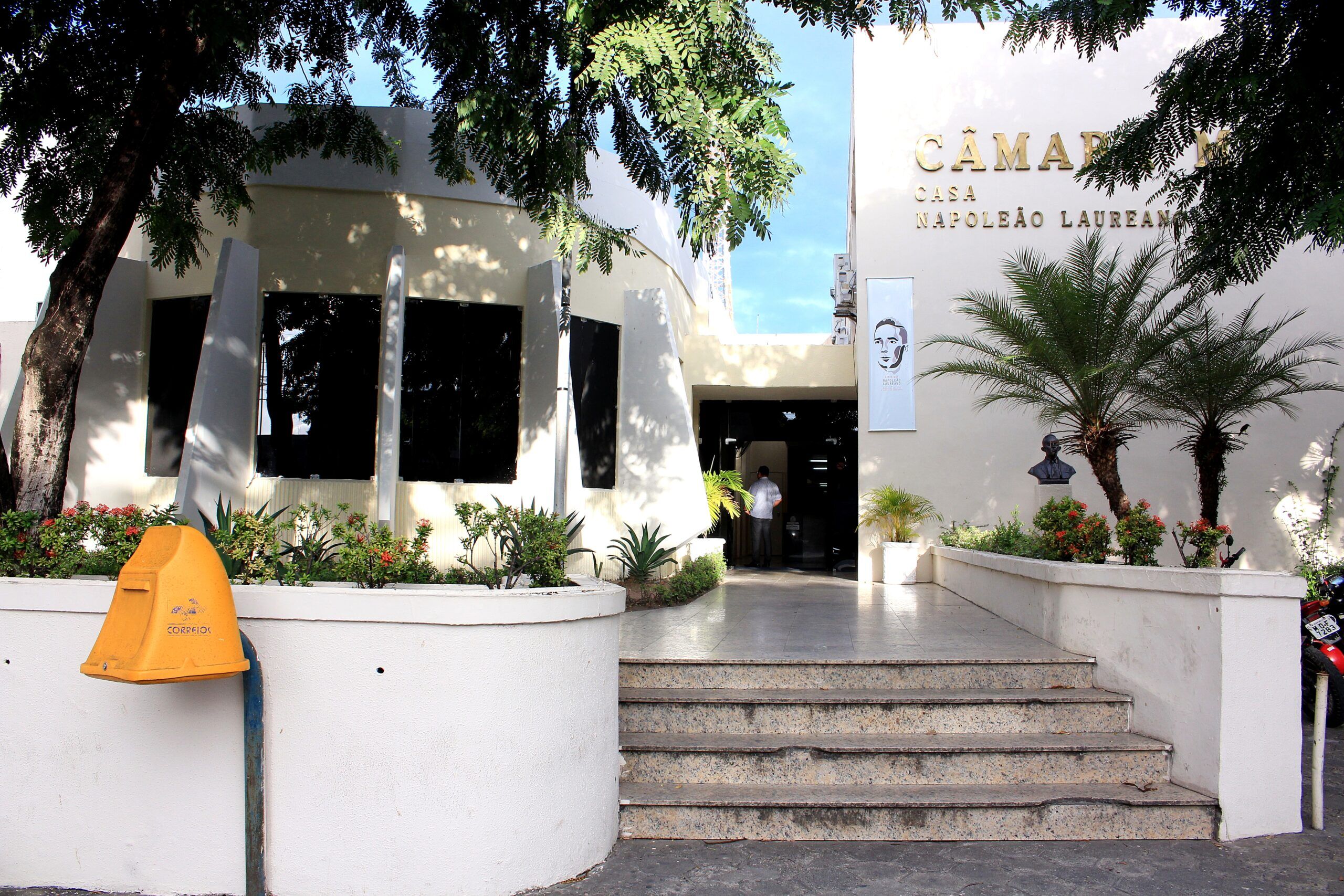 Câmara de João Pessoa aumenta 1.497% os gastos com material de consumo em um mês Câmara de João Pessoa aumenta 1.497% os gastos com material de consumo em um mês
