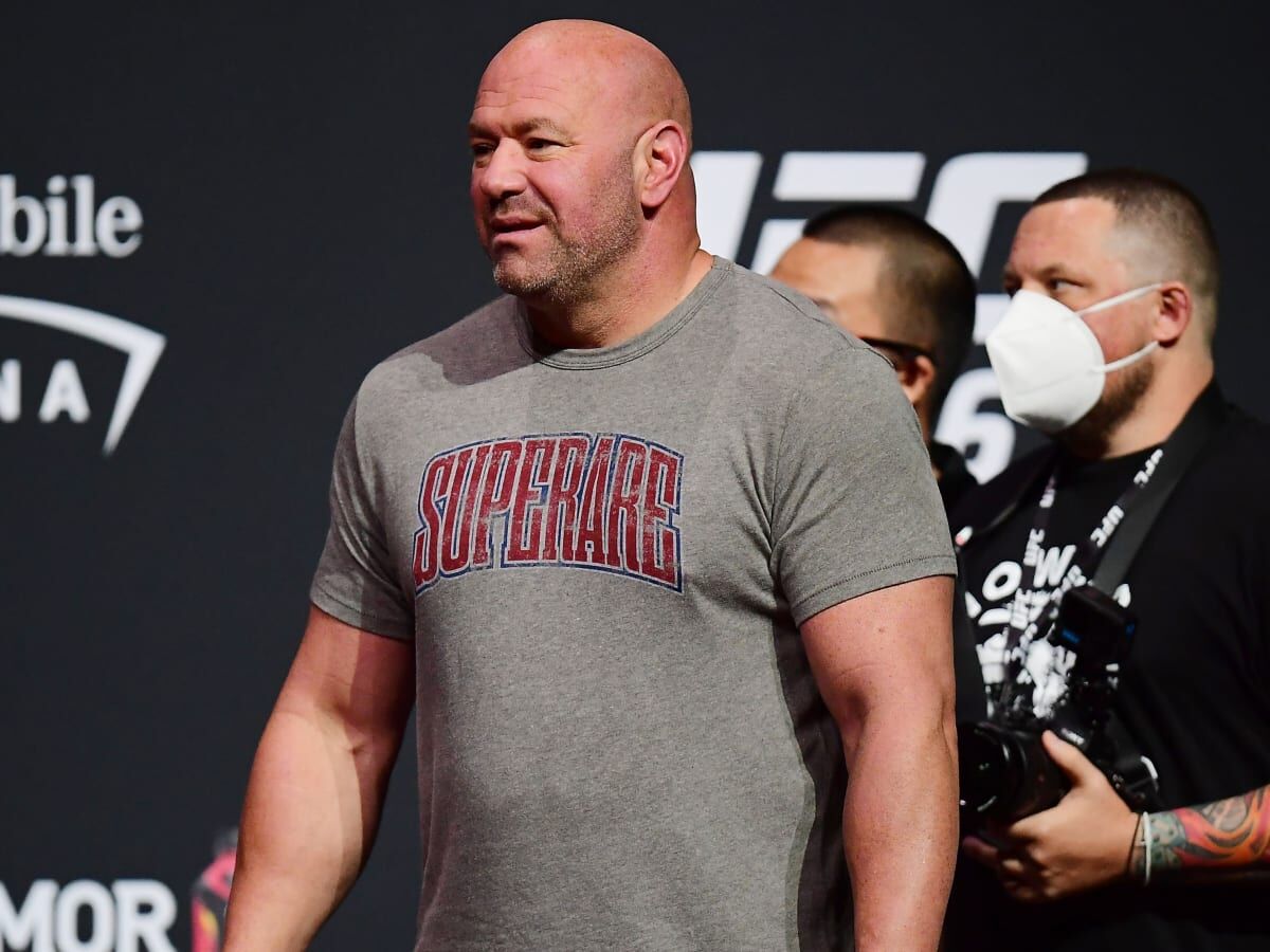 Dana White garante: Adesanya x Poatan "vai ser uma loucura" Dana White garante: Adesanya x Poatan "vai ser uma loucura"