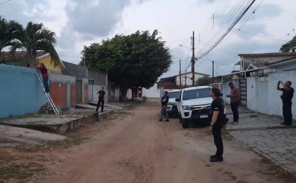 Secretários eram alvos de quadrilha que clonava perfis de ministros para aplicar golpes, revela delegado da Paraíba Secretários eram alvos de quadrilha que clonava perfis de ministros para aplicar golpes, revela delegado da Paraíba
