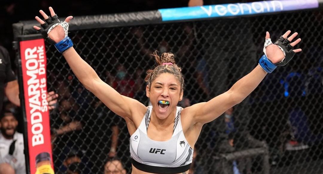Com recorde de bilheteria, presidente do UFC abre o bolso e premia todos os lutadores que nocautearam Com recorde de bilheteria, presidente do UFC abre o bolso e premia todos os lutadores que nocautearam