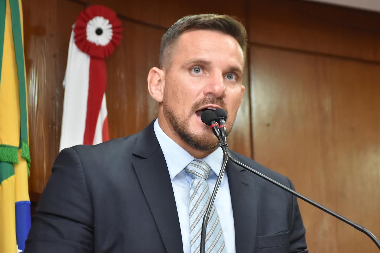 "Parada Gay não é lugar de criança", taxa vereador autor de lei para proibir participação de menores em evento em João Pessoa Tarcísio Jardim